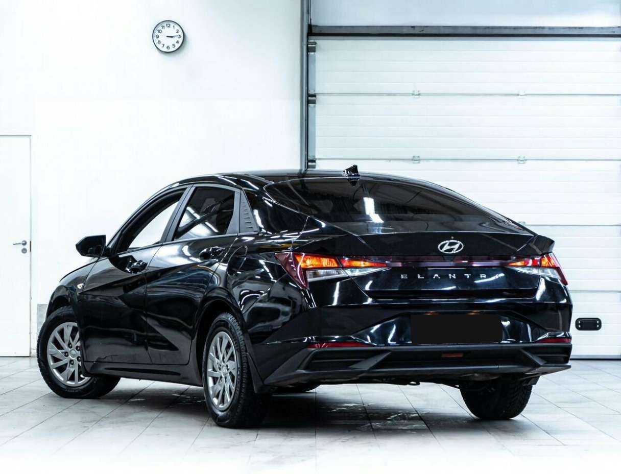 Hyundai Elantra, 2021 - фото №4