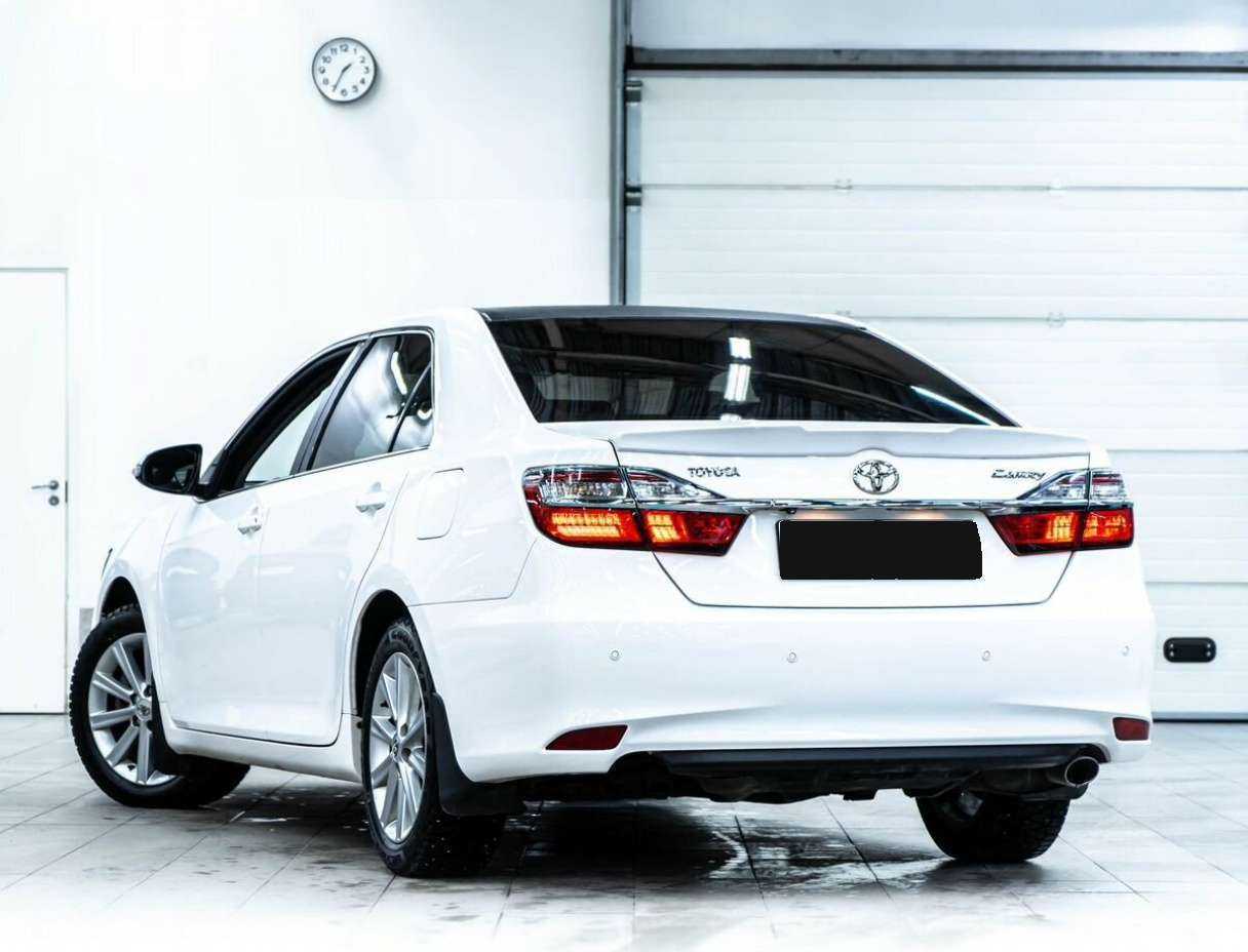 Toyota Camry, 2016 - фото №4