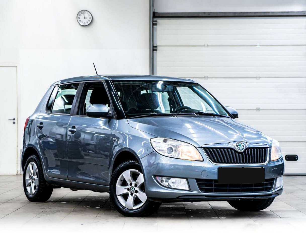 Skoda Fabia, 2012 - фото №2
