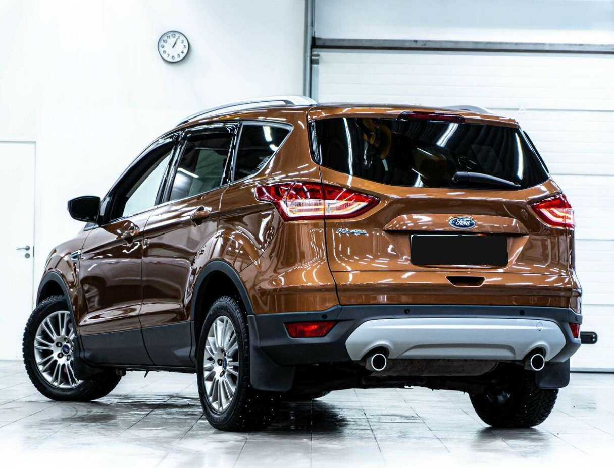 Ford Kuga, 2013 - фото №3