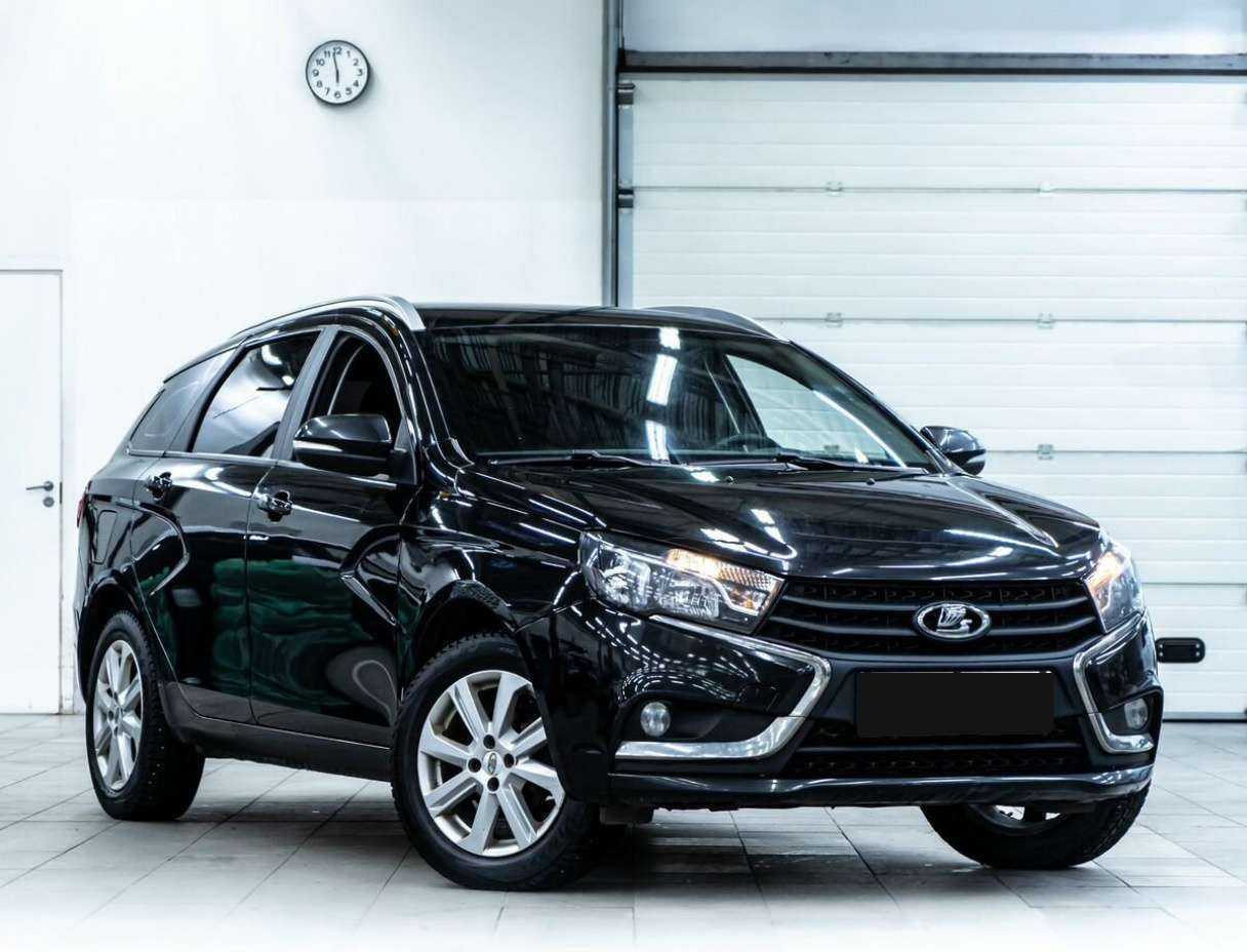 Lada (ВАЗ) Vesta SW, 2020 - фото №2