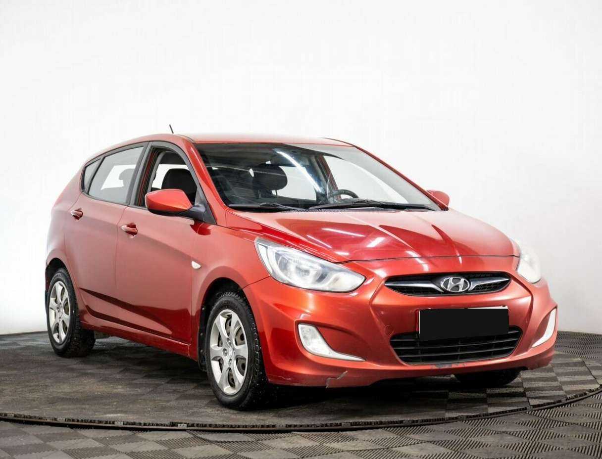 Hyundai Solaris, 2012 - фото №2