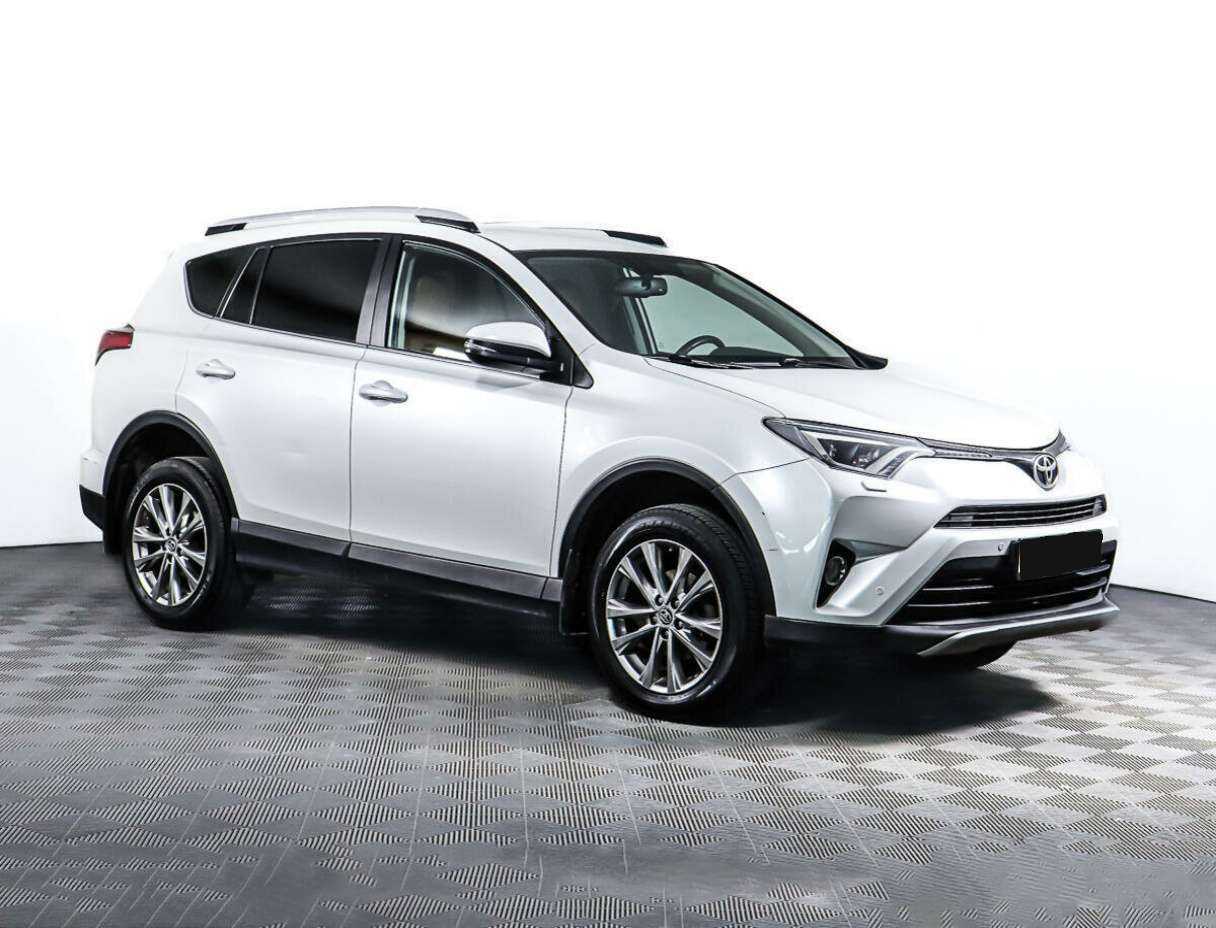 Toyota RAV4, 2018 - фото №3