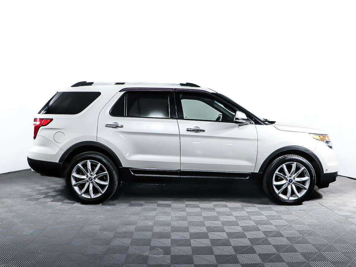 Ford Explorer, 2012 - фото №4