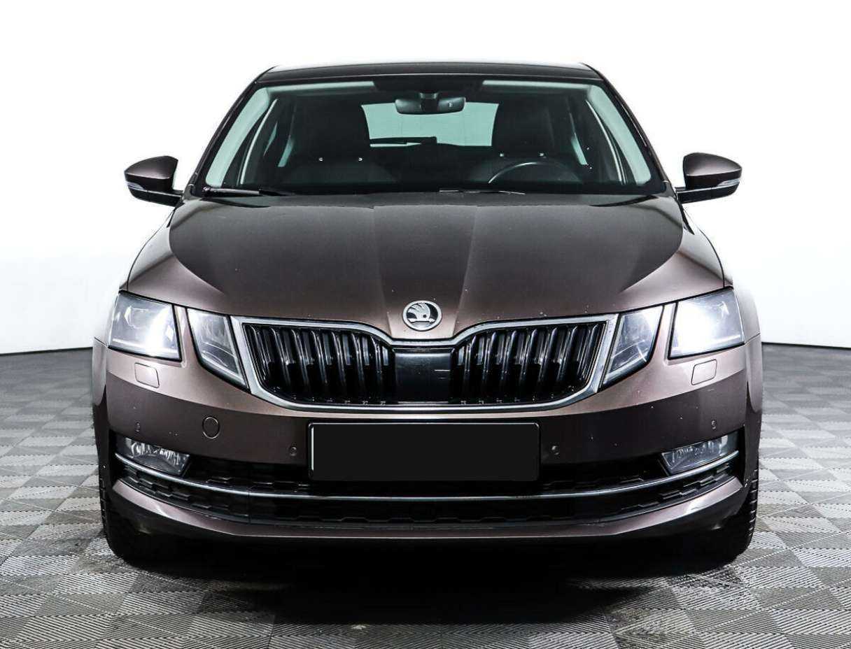 Skoda Octavia, 2018 - фото №2