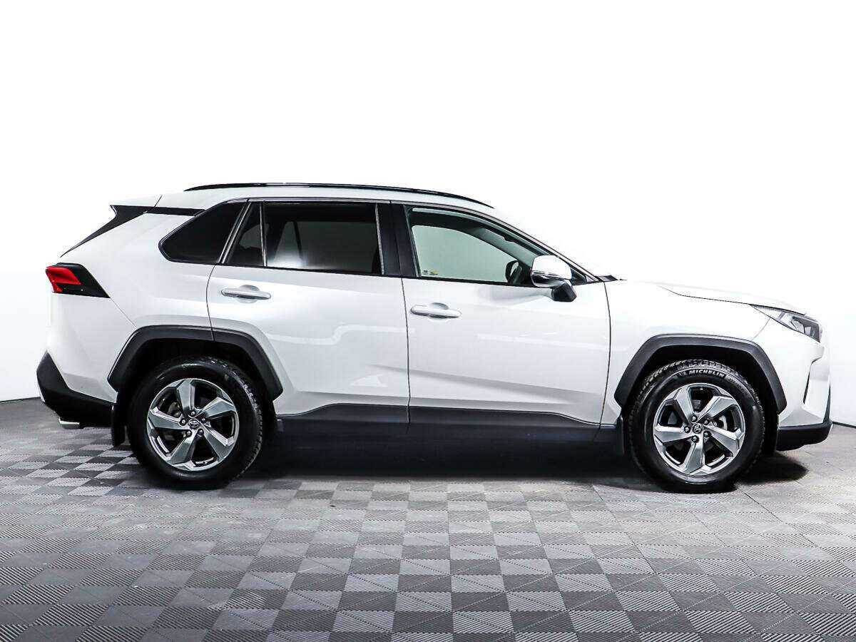 Toyota RAV4, 2019 - фото №4
