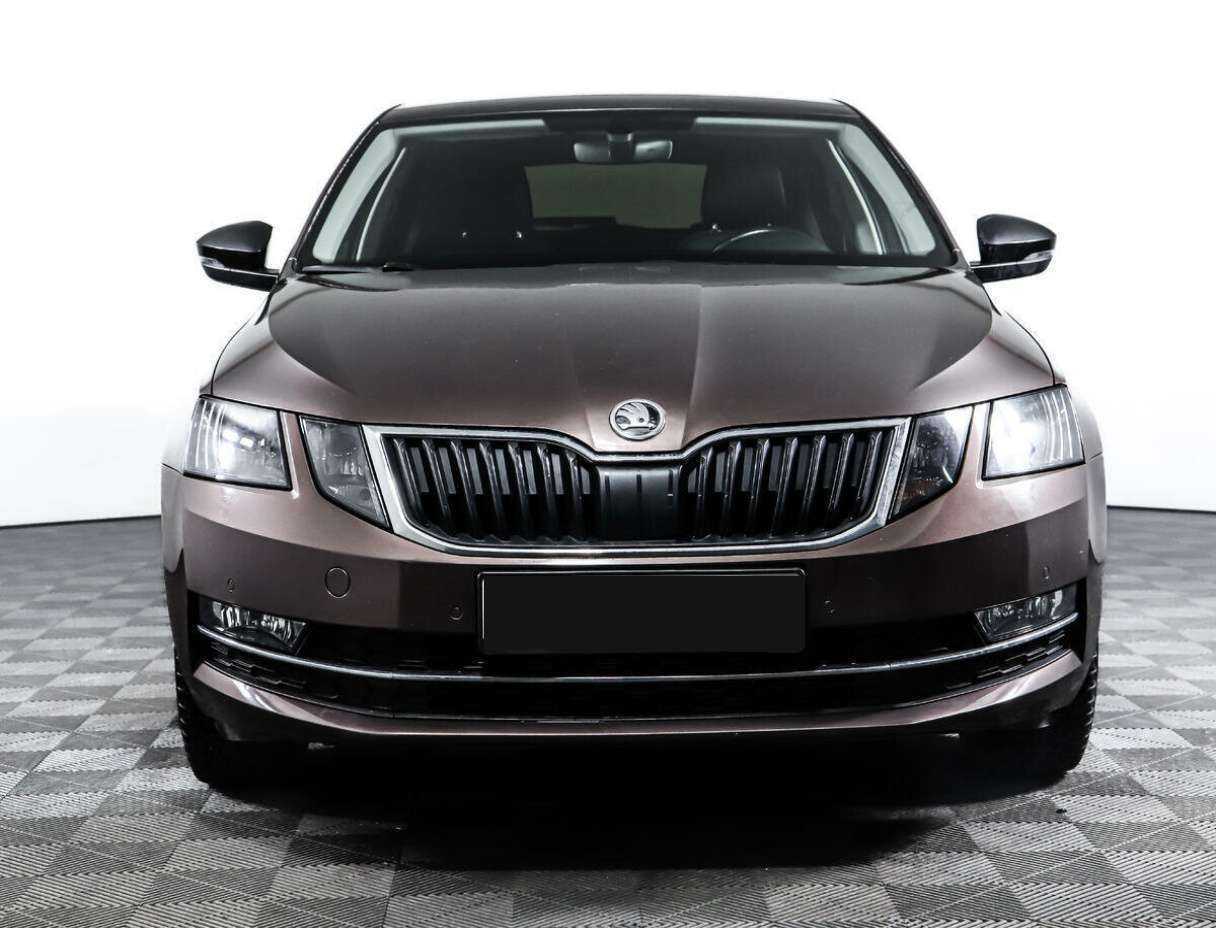 Skoda Octavia, 2018 - фото №2