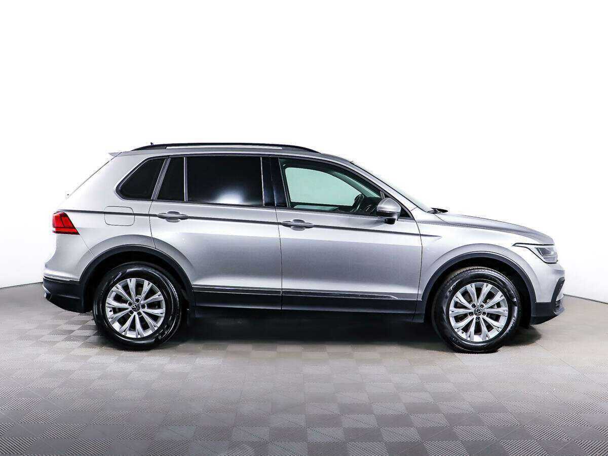 Volkswagen Tiguan, 2020 - фото №3