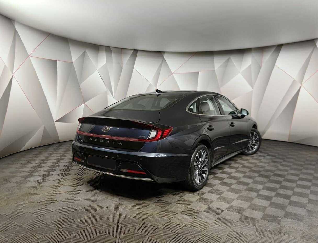 Hyundai Sonata, 2022 - фото №2