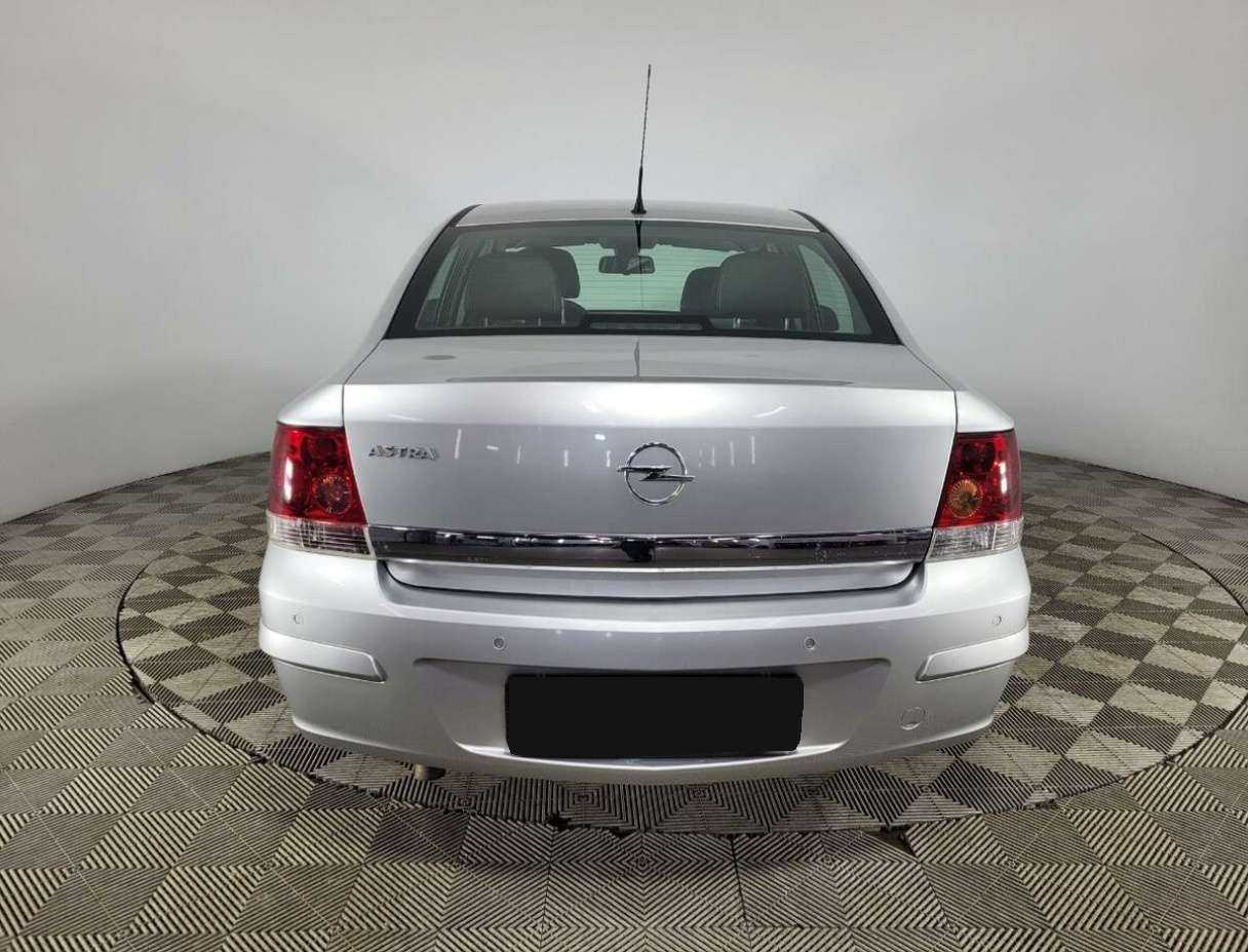 Opel Astra, 2012 - фото №3