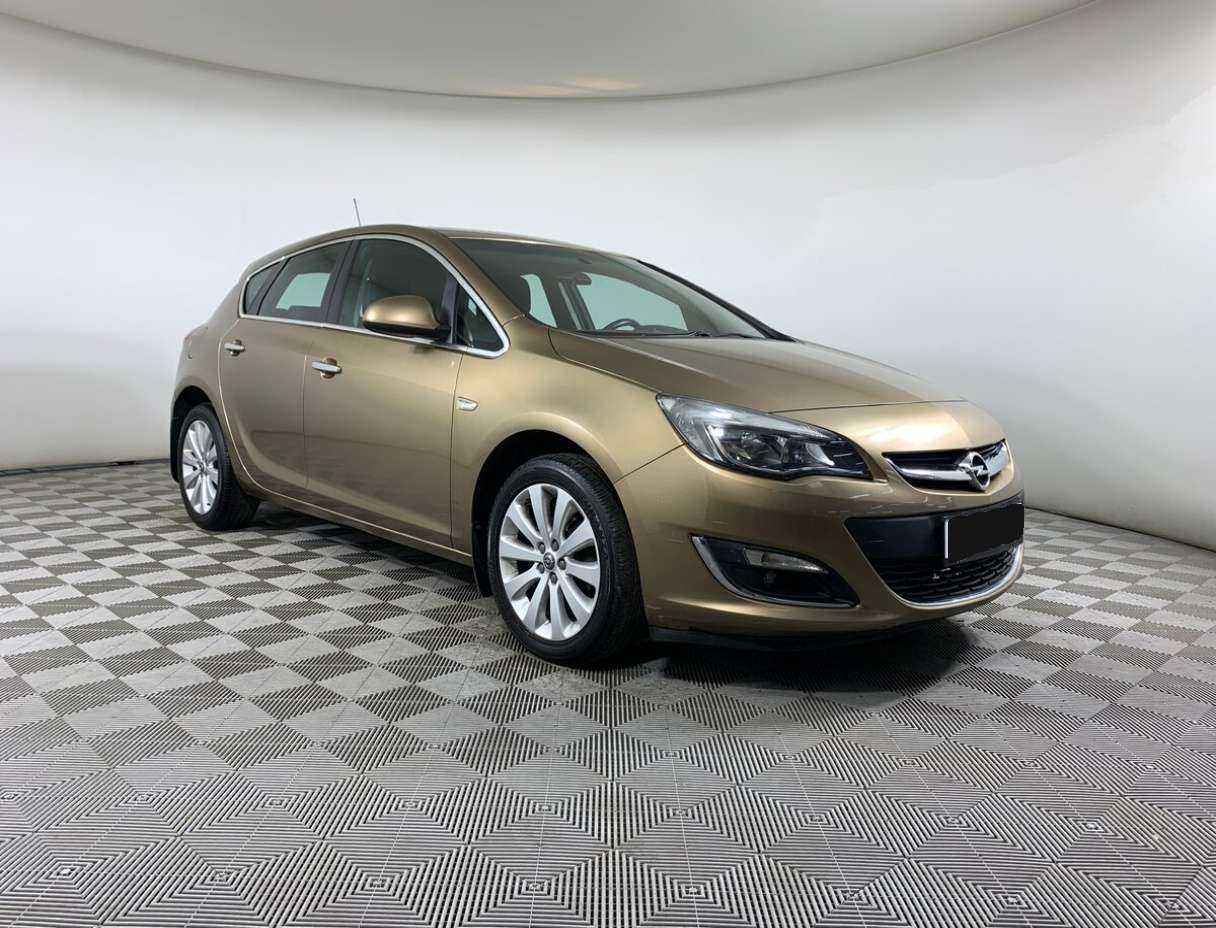 Opel Astra, 2012 - фото №3