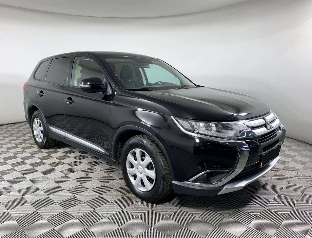 Mitsubishi Outlander, 2018 - фото №3