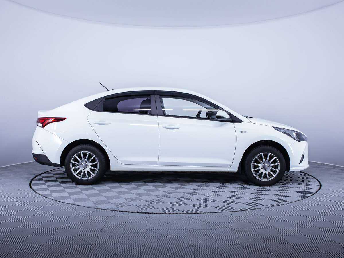 Hyundai Solaris, 2021 - фото №4