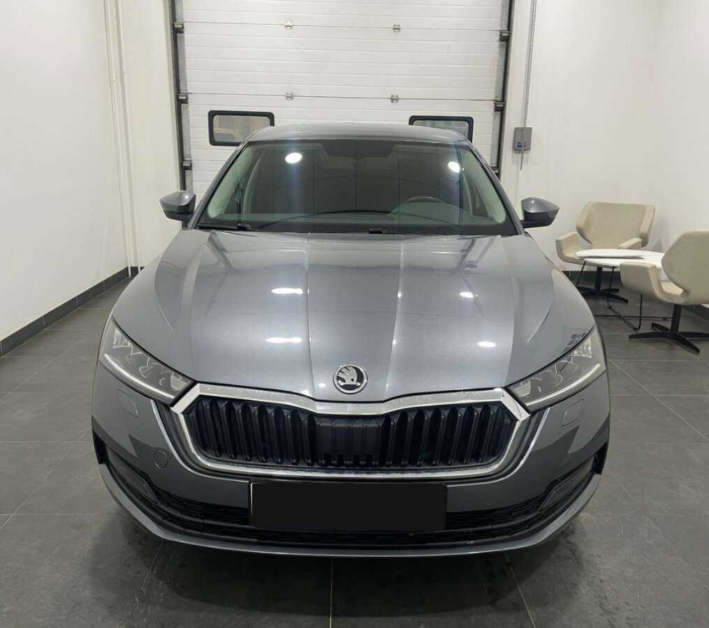 Skoda Octavia, 2021 - фото №2