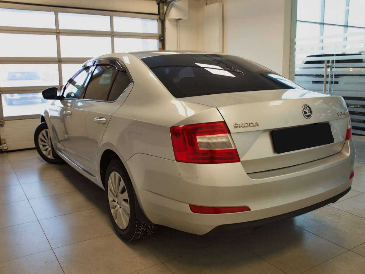 Skoda Octavia, 2014 - фото №3