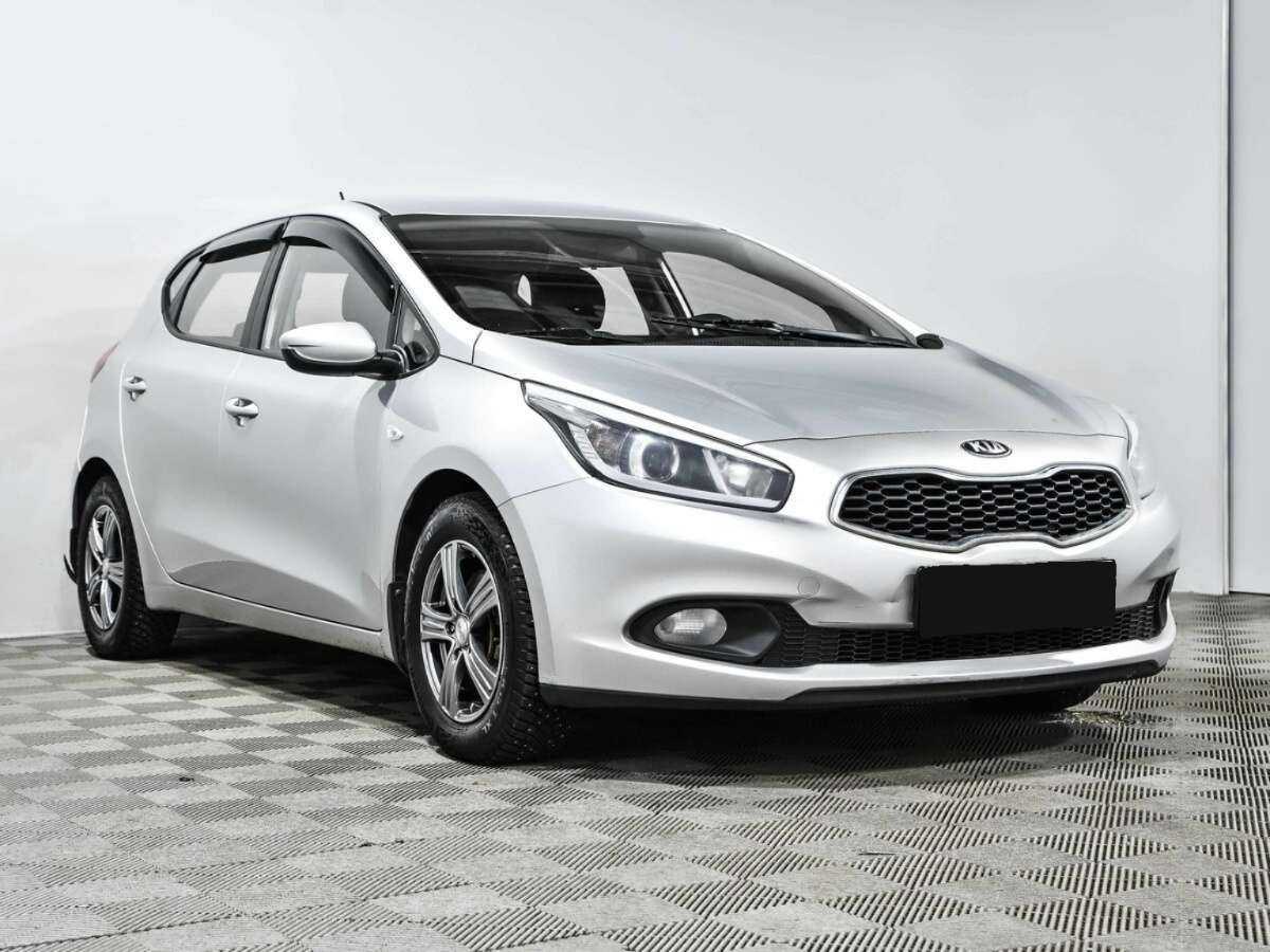 Kia Ceed, 2012 - фото №3