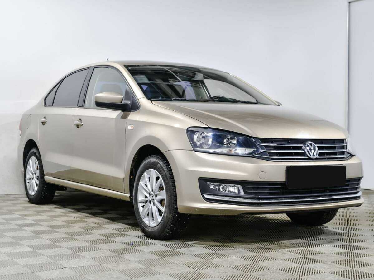 Volkswagen Polo, 2015 - фото №3