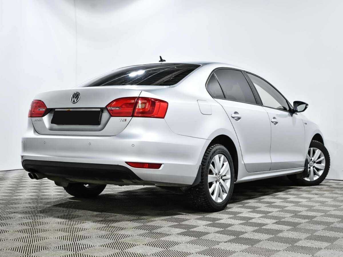 Volkswagen Jetta, 2013 - фото №4