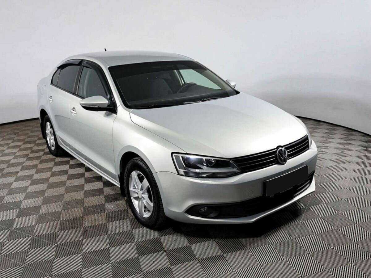 Volkswagen Jetta, 2014 - фото №3