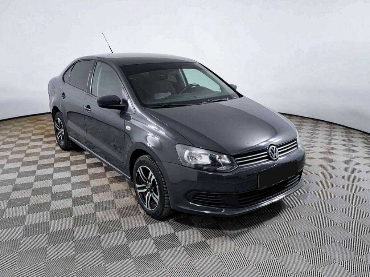 Volkswagen Polo, 2012 - фото №3