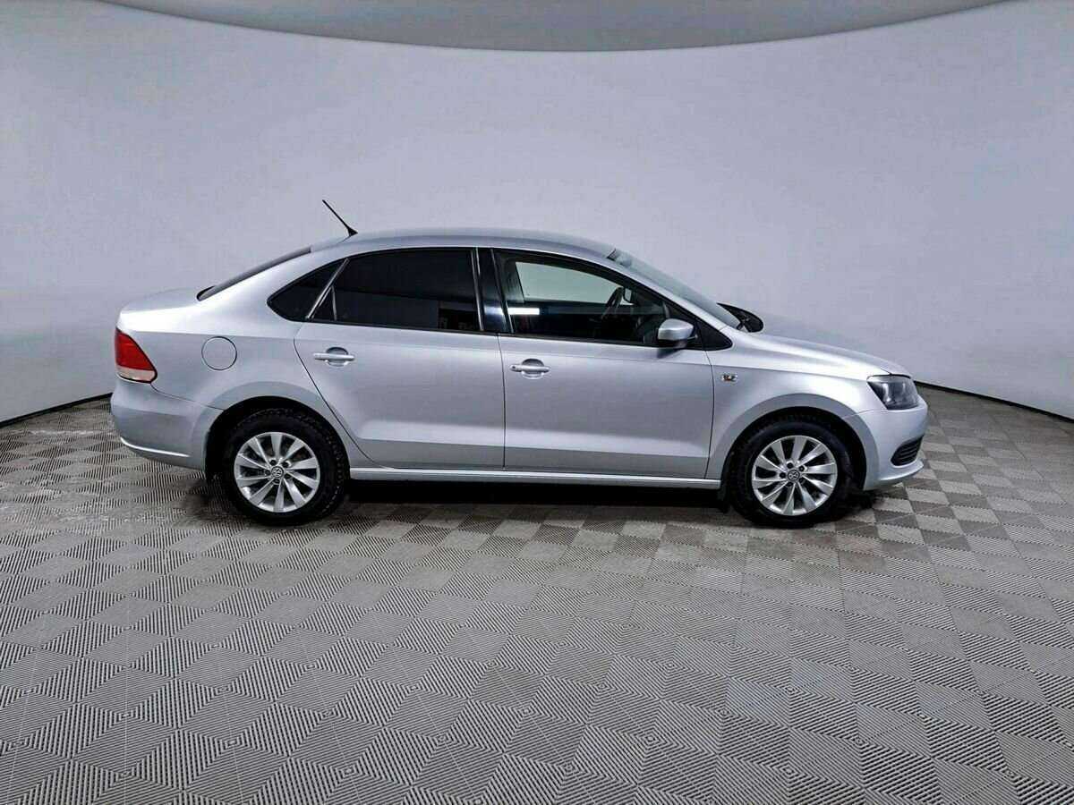 Volkswagen Polo, 2014 - фото №4
