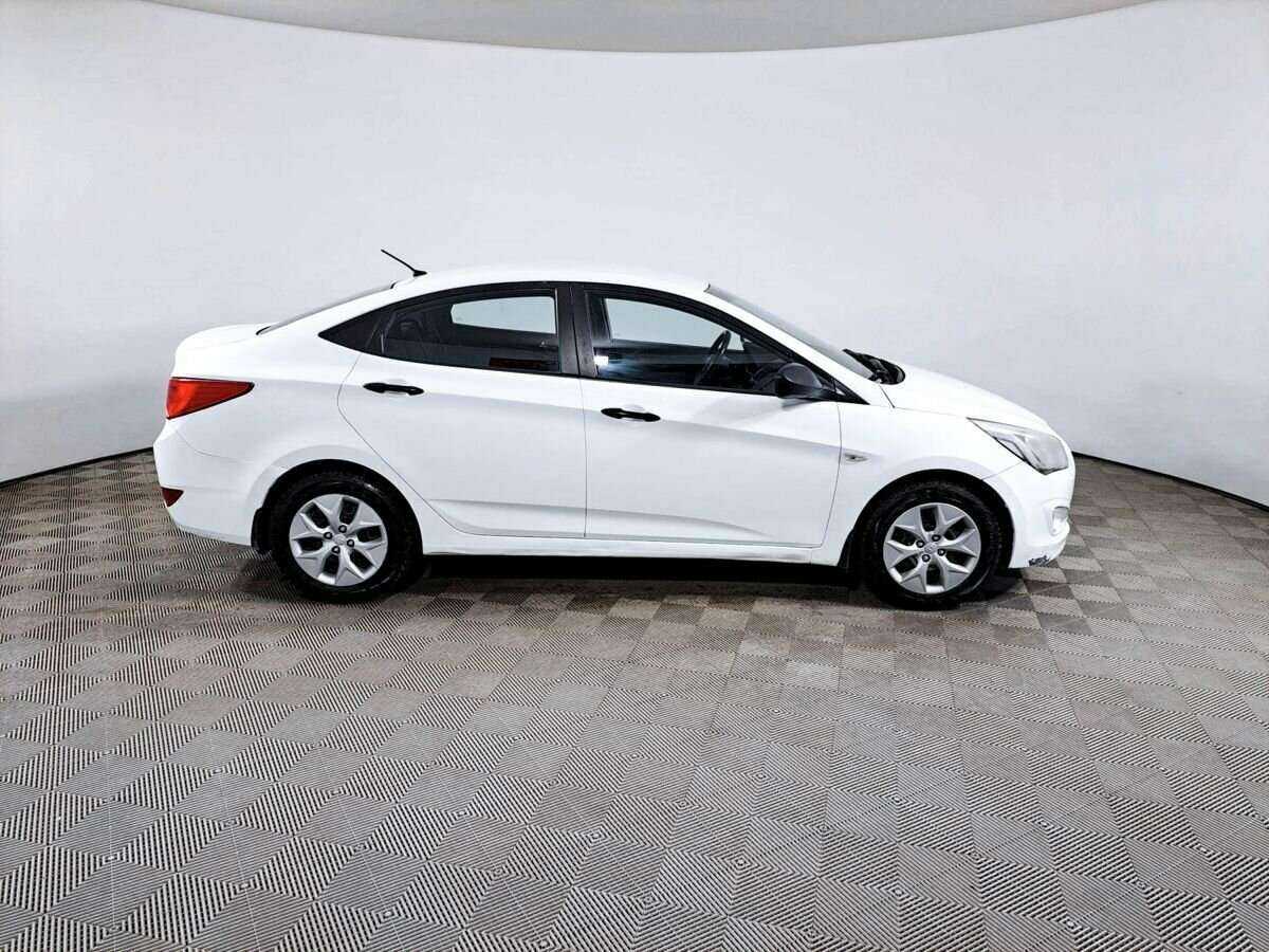Hyundai Solaris, 2014 - фото №4