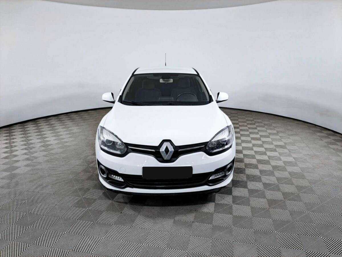 Renault Megane, 2014 - фото №2