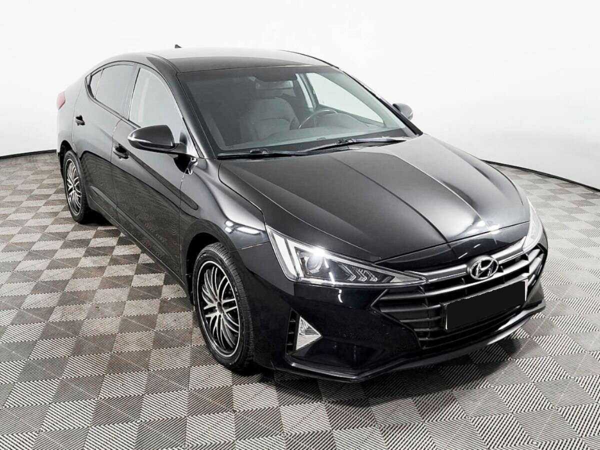 Hyundai Elantra, 2019 - фото №2
