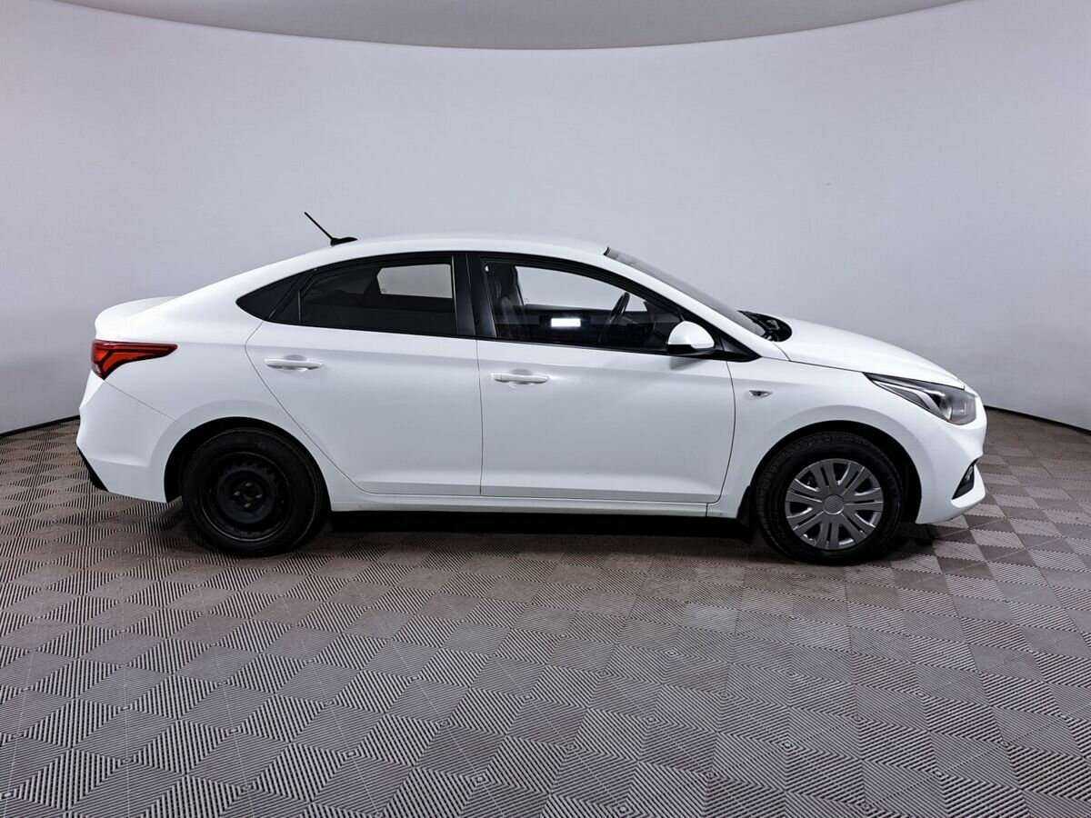 Hyundai Solaris, 2017 - фото №4