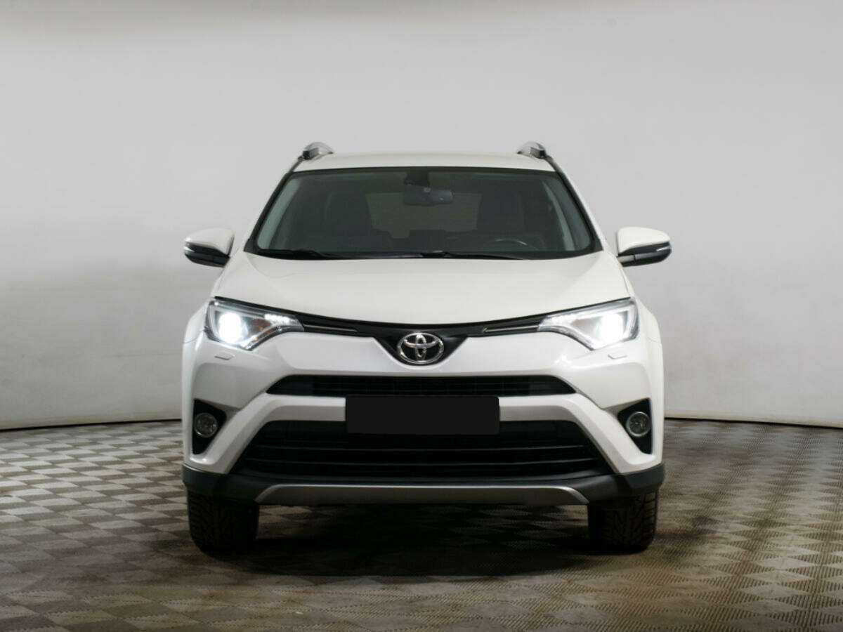 Toyota RAV4, 2017 - фото №2