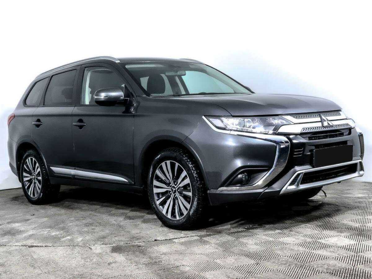 Mitsubishi Outlander, 2021 - фото №3