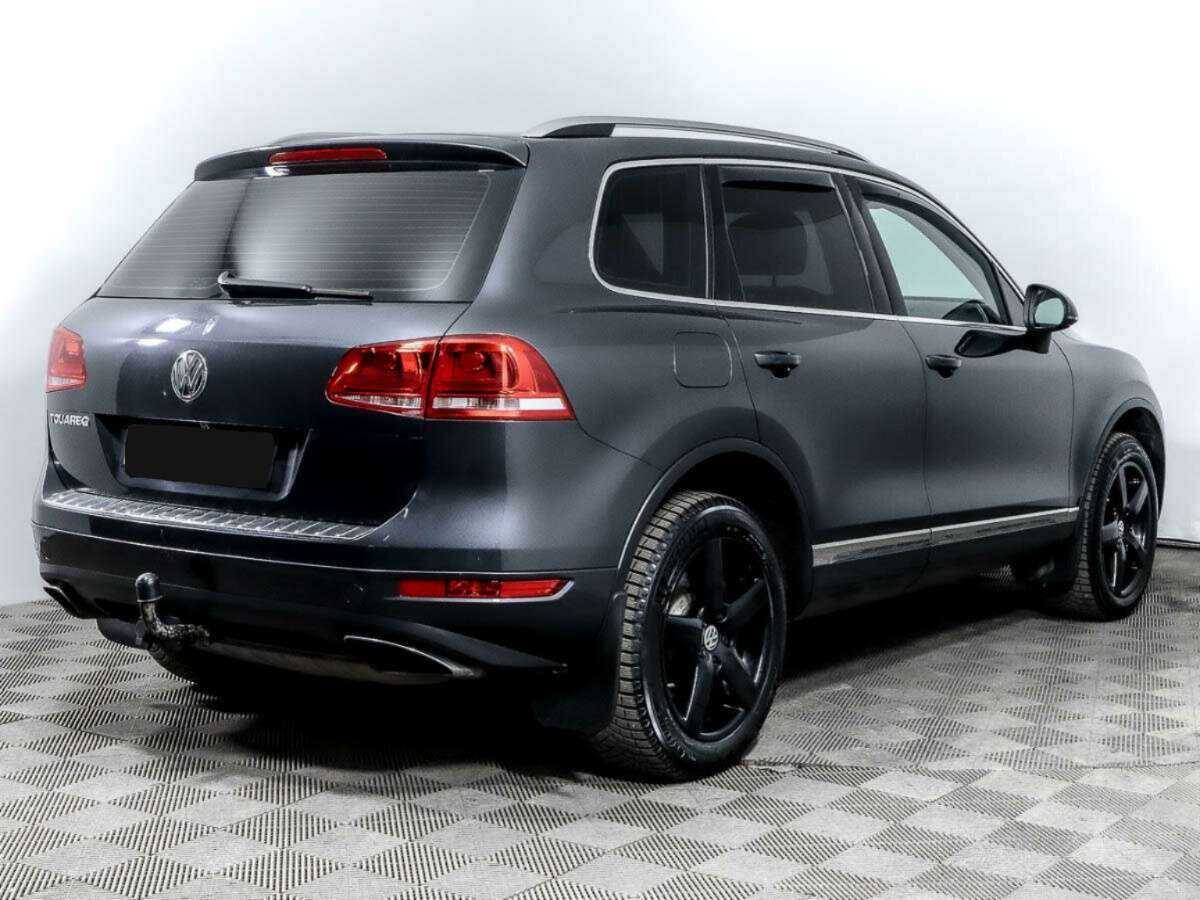 Volkswagen Touareg, 2012 - фото №4
