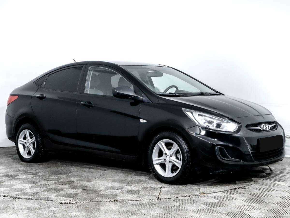 Hyundai Solaris, 2012 - фото №3