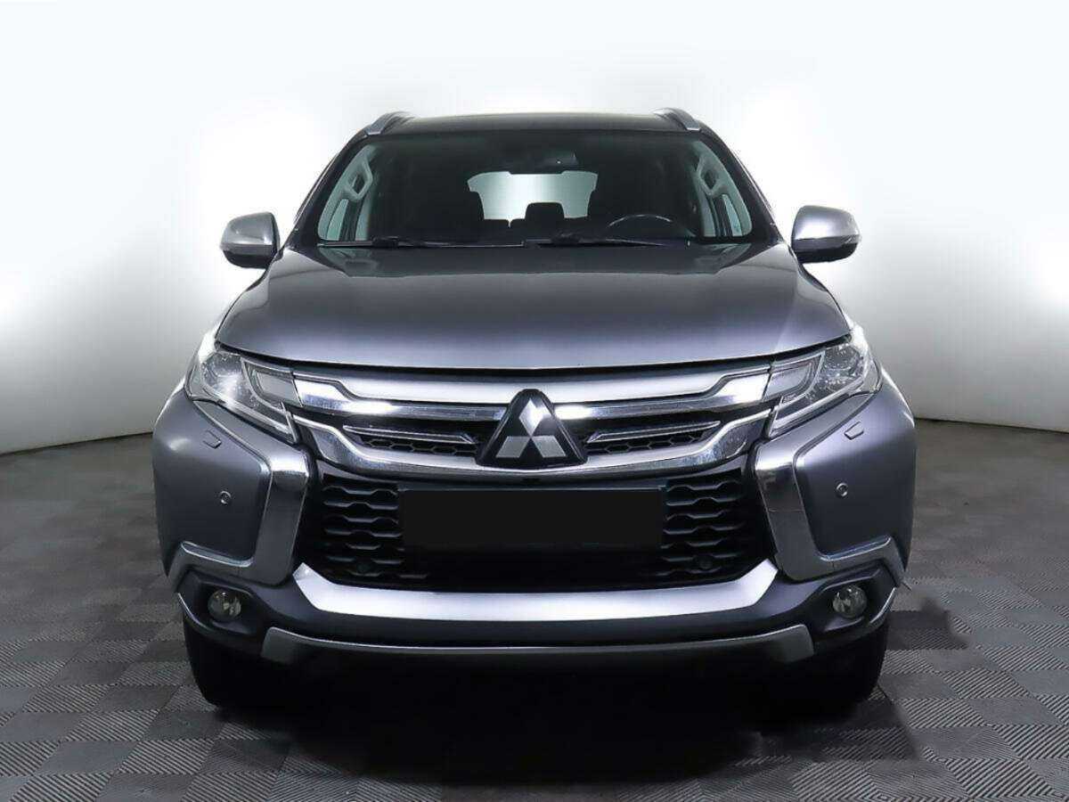 Mitsubishi Pajero Sport, 2017