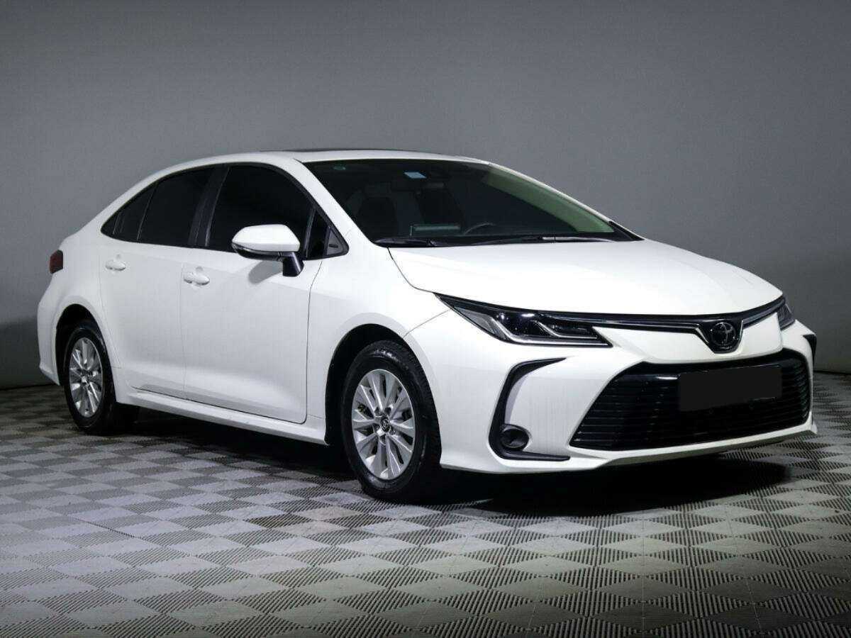 Toyota Corolla, 2022 - фото №3