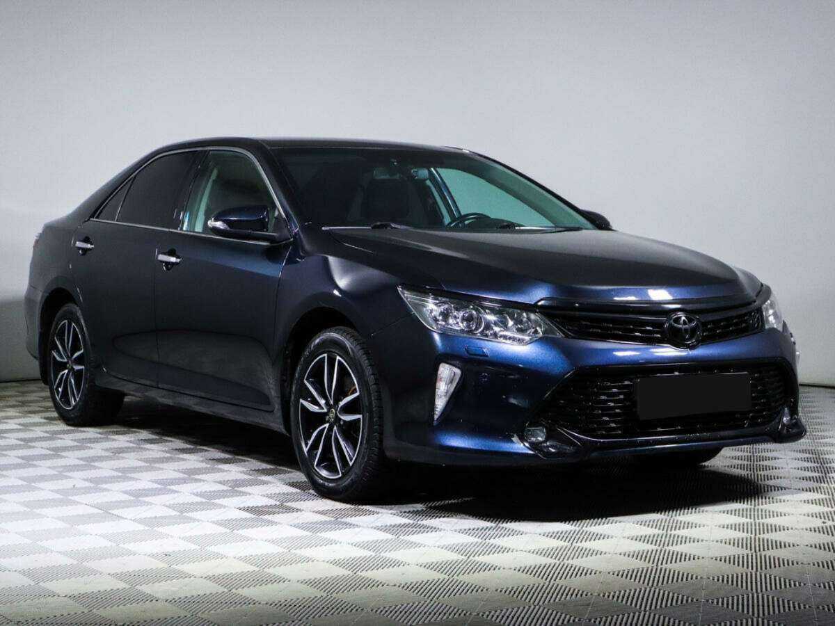 Toyota Camry, 2017 - фото №3