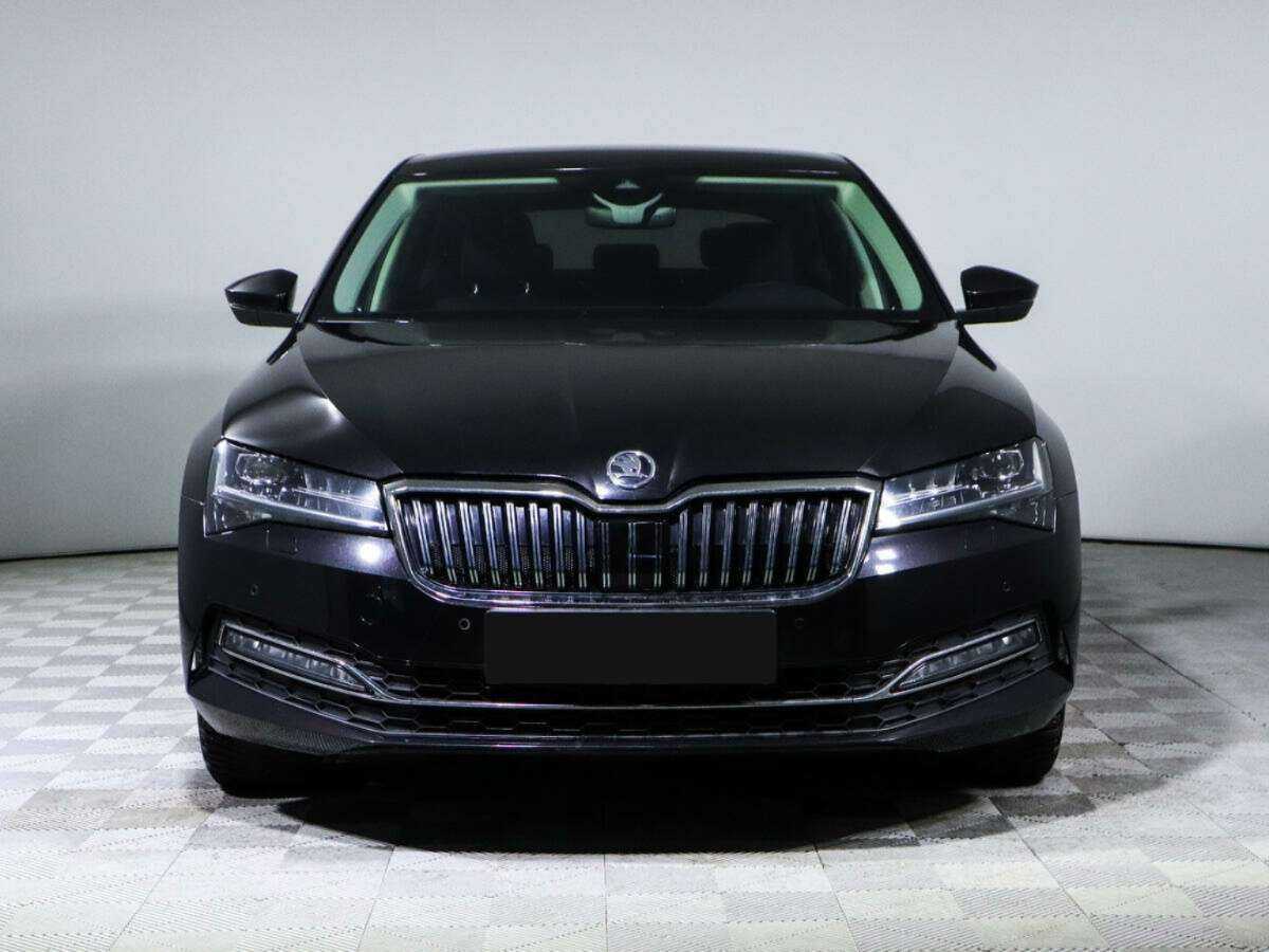 Skoda Superb, 2020 - фото №2