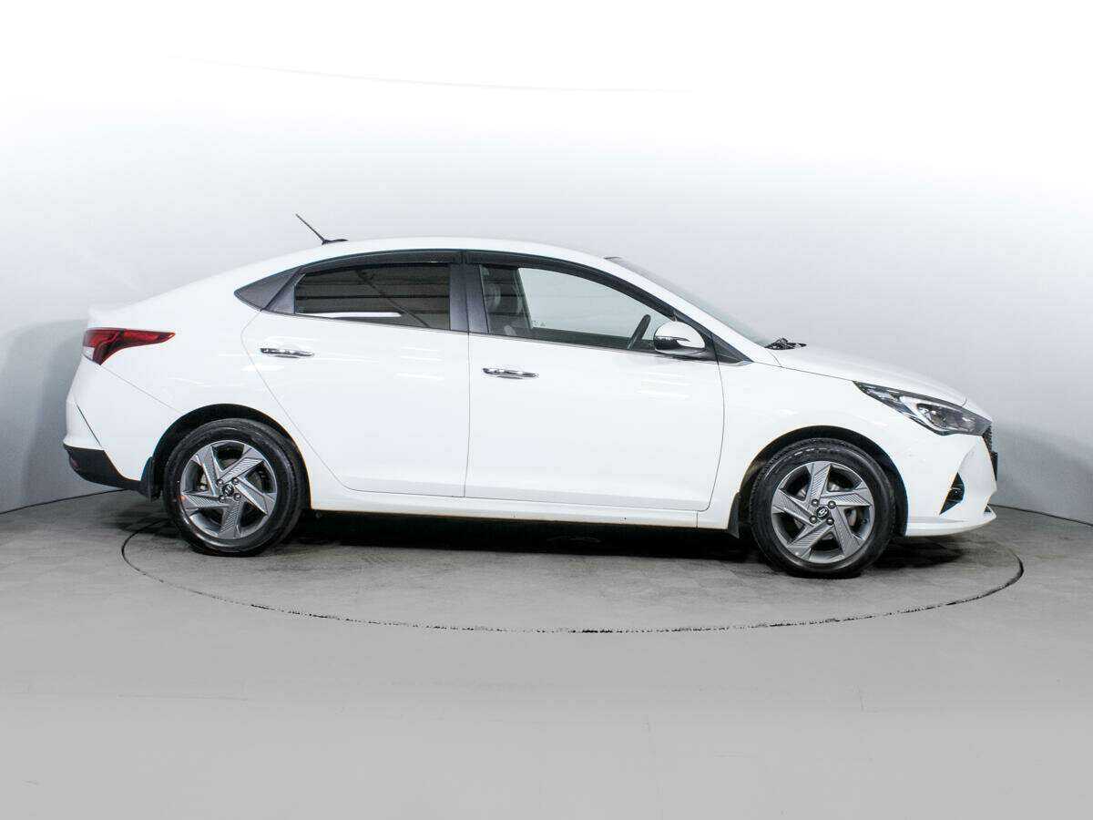 Hyundai Solaris, 2020 - фото №4