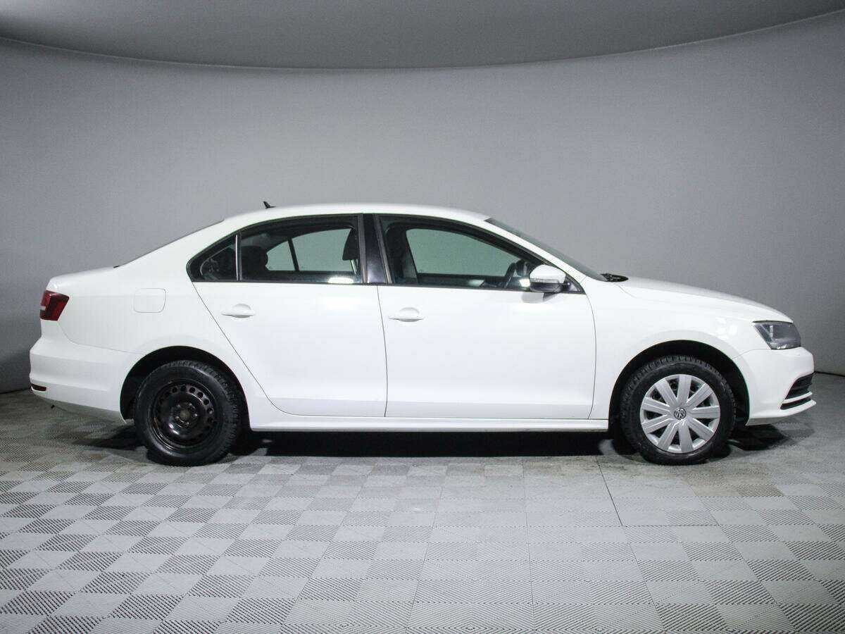 Volkswagen Jetta, 2016 - фото №4