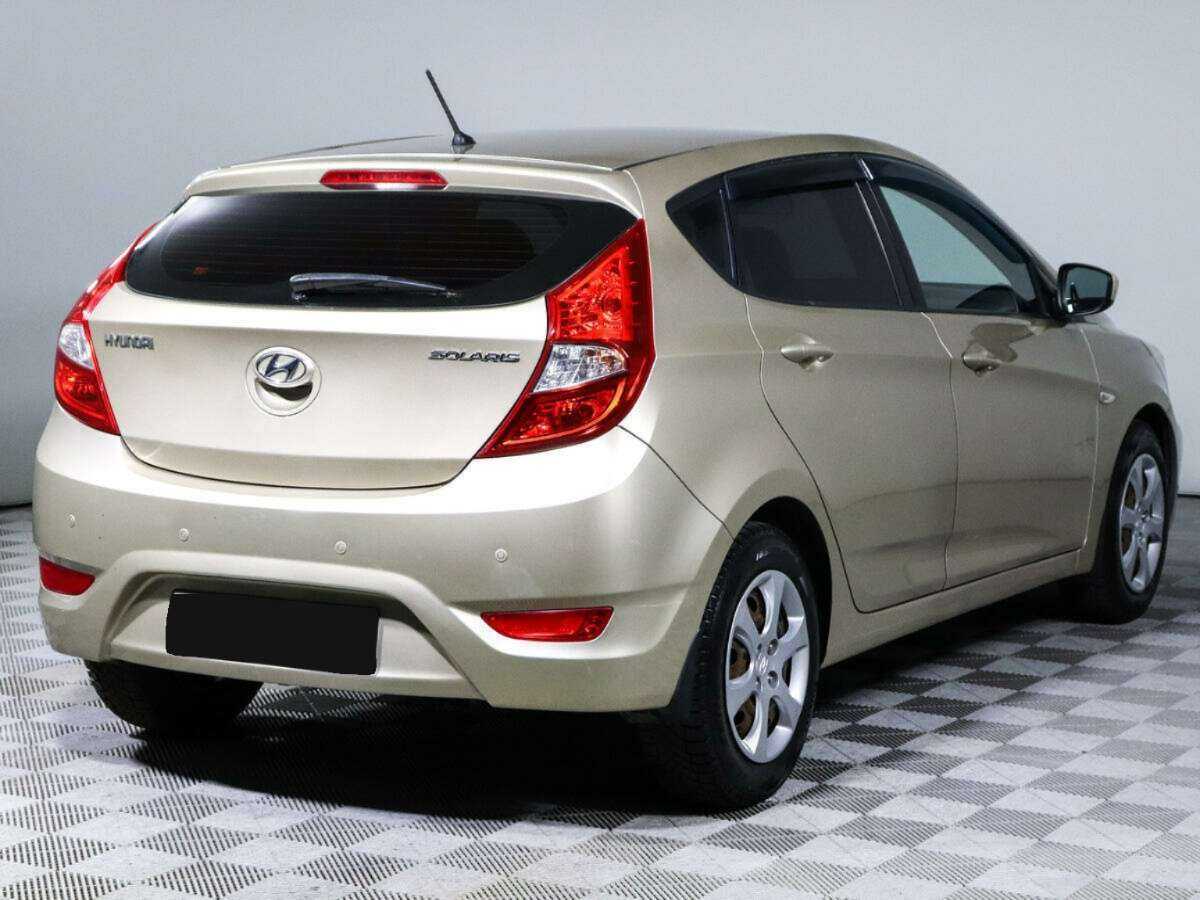 Hyundai Solaris, 2013 - фото №4