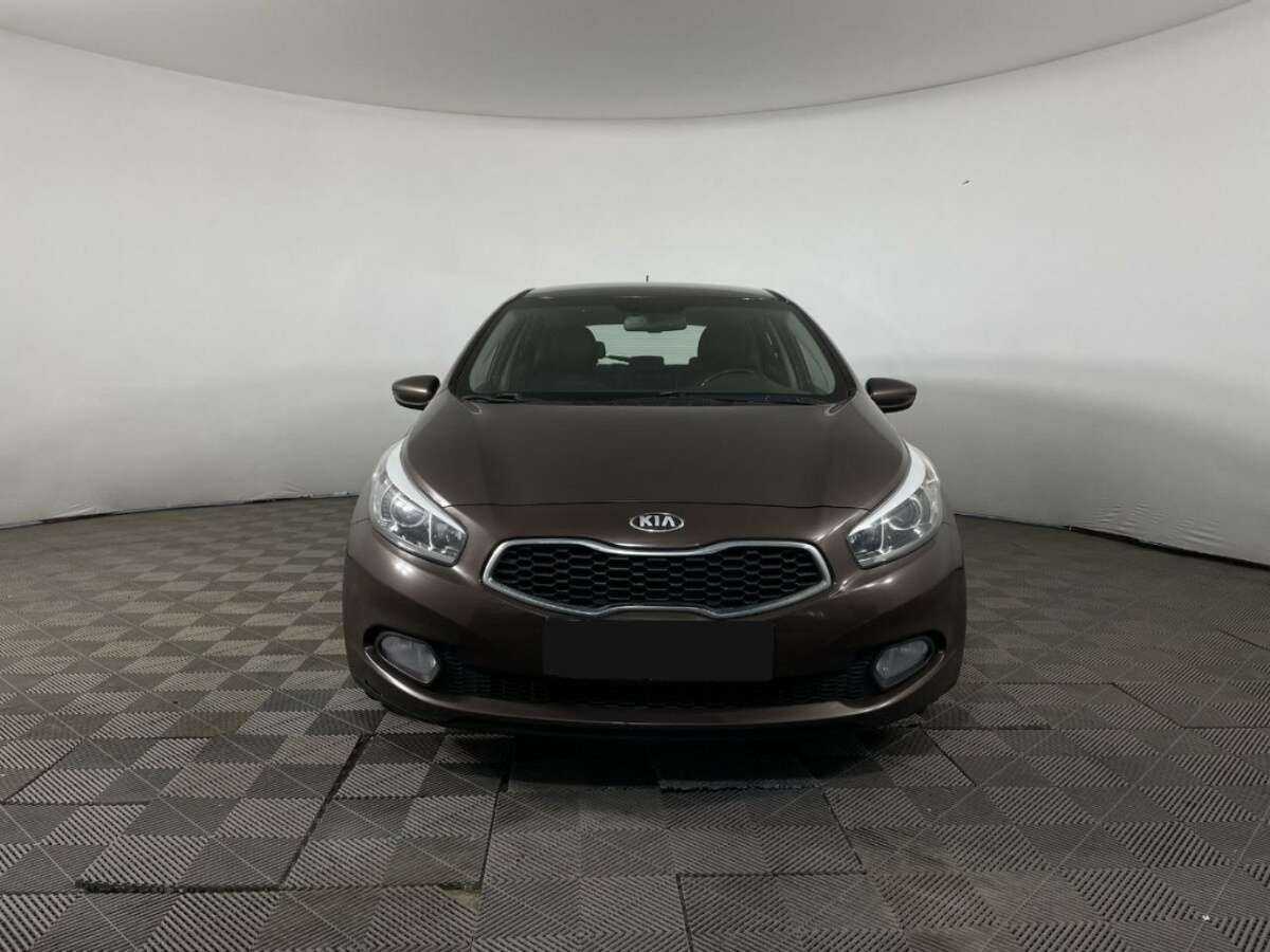 Kia Ceed, 2013 - фото №2