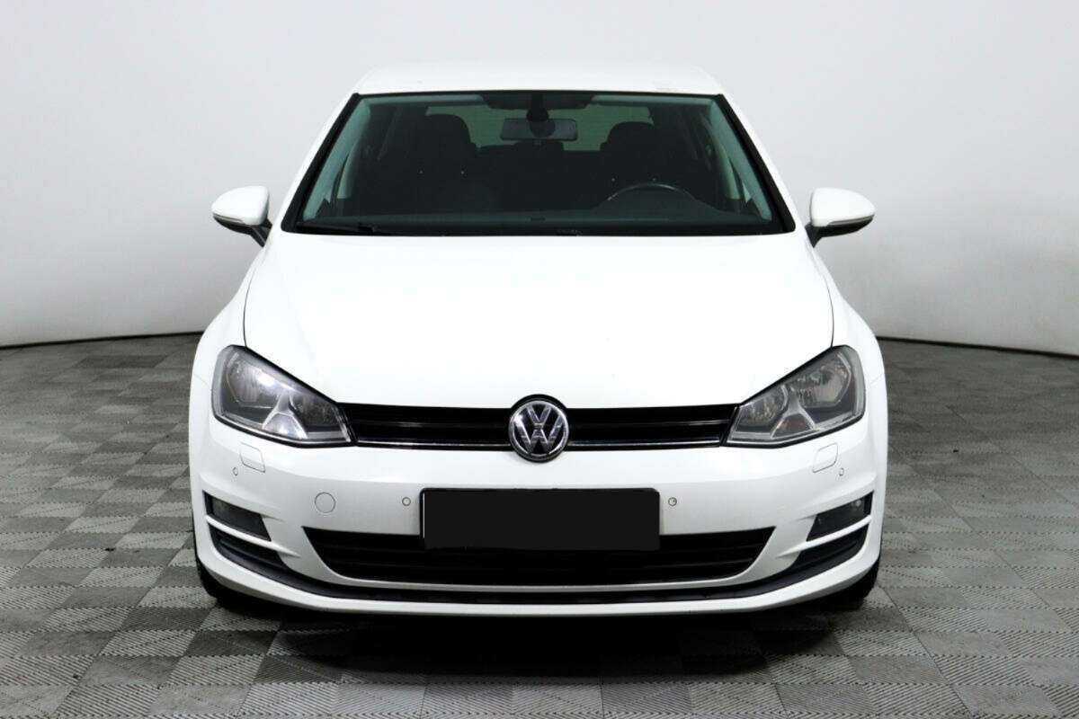 Volkswagen Golf, 2013 - фото №2