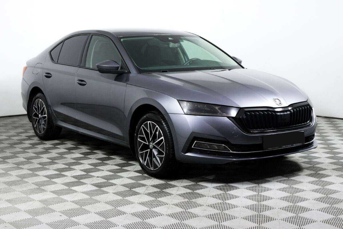Skoda Octavia, 2021 - фото №3