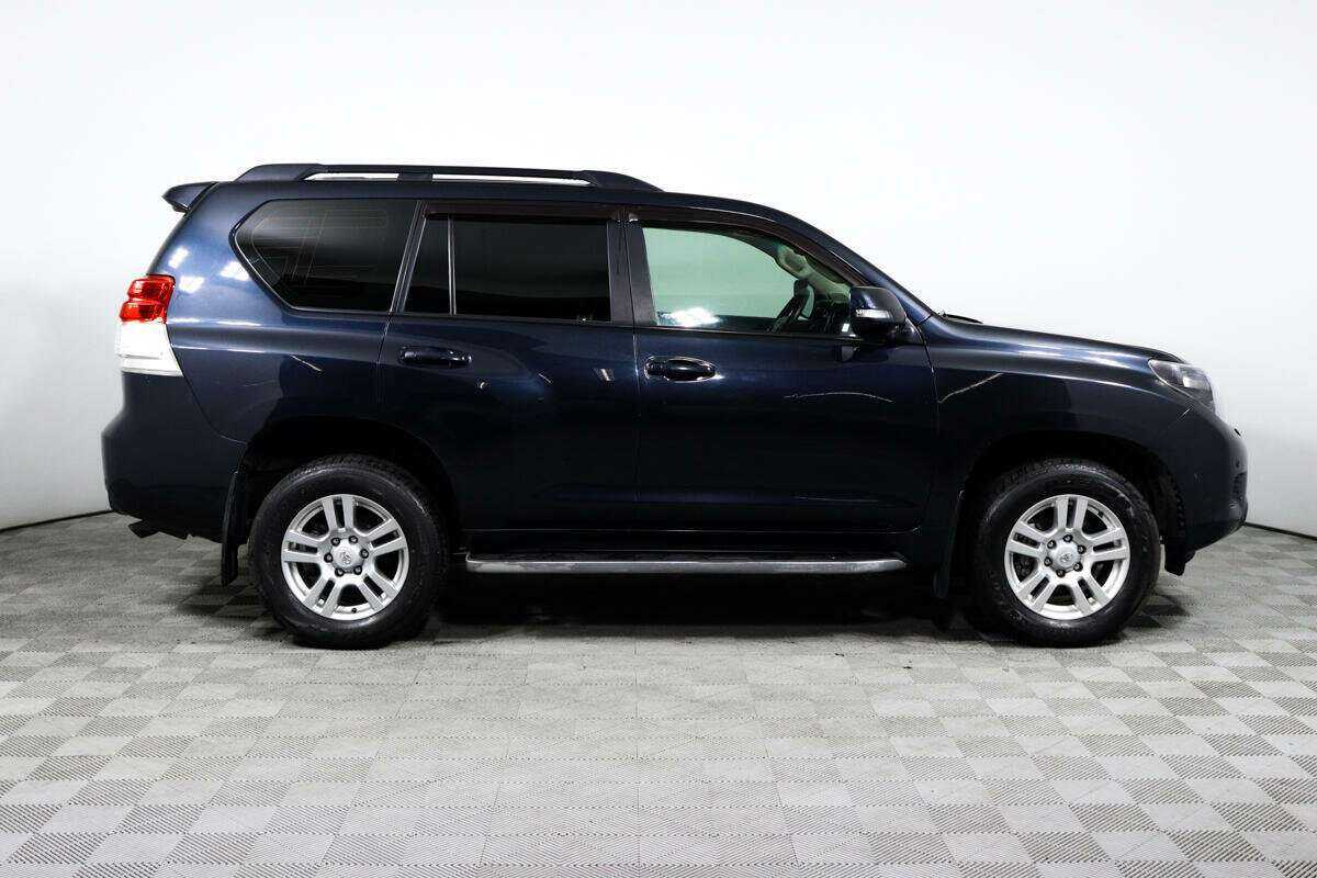 Toyota Land Cruiser Prado, 2012 - фото №3