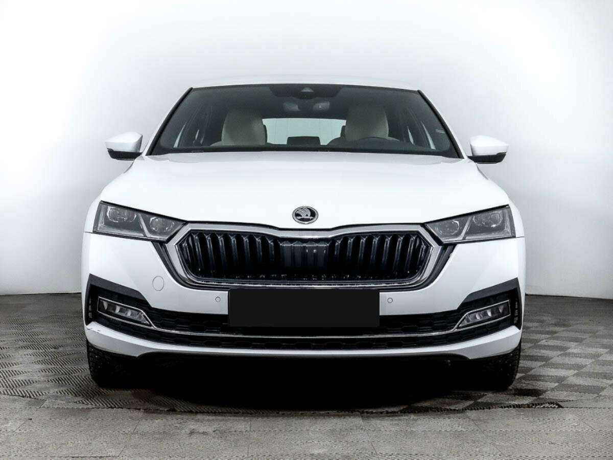 Skoda Octavia, 2021 - фото №2