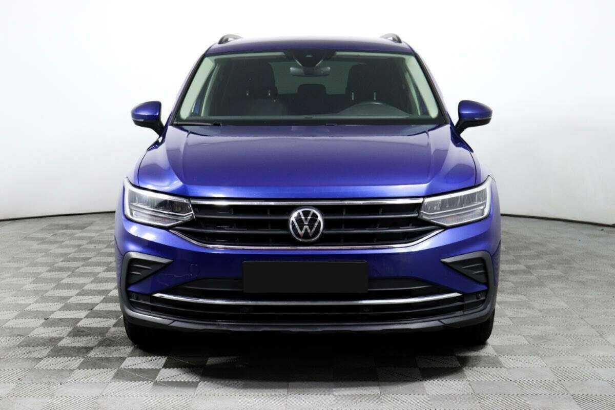 Volkswagen Tiguan, 2021 - фото №2