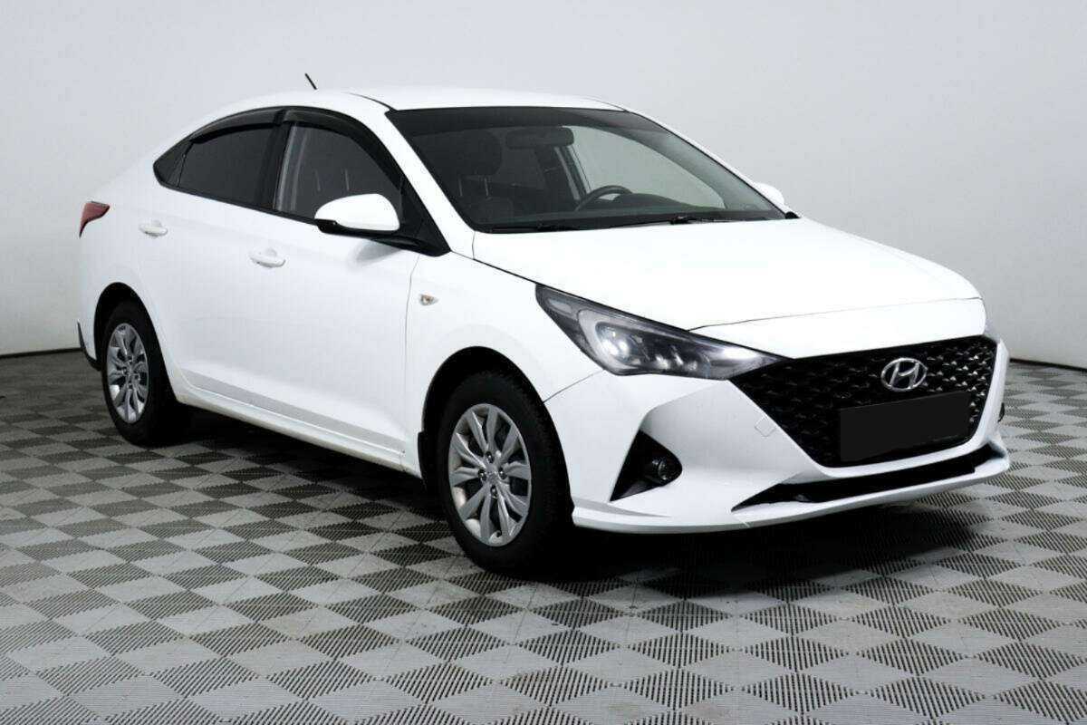 Hyundai Solaris, 2020 - фото №3