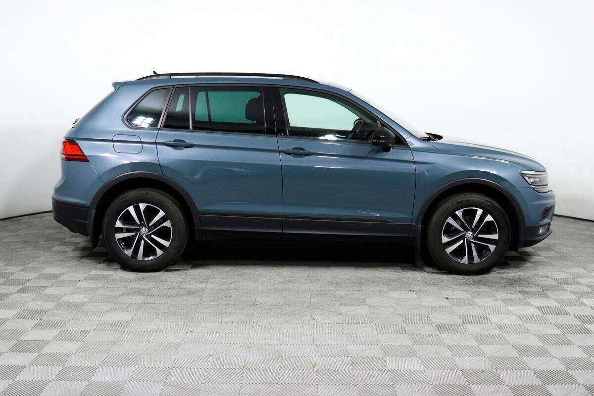 Volkswagen Tiguan L, 2020 - фото №4