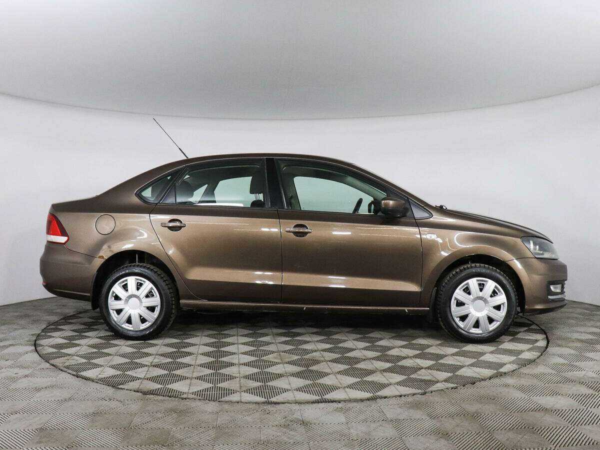 Volkswagen Polo, 2016 - фото №4