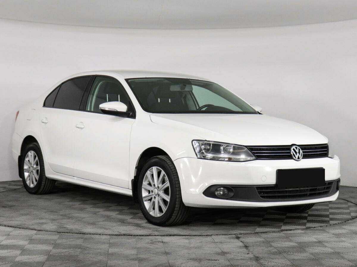 Volkswagen Jetta, 2013 - фото №3